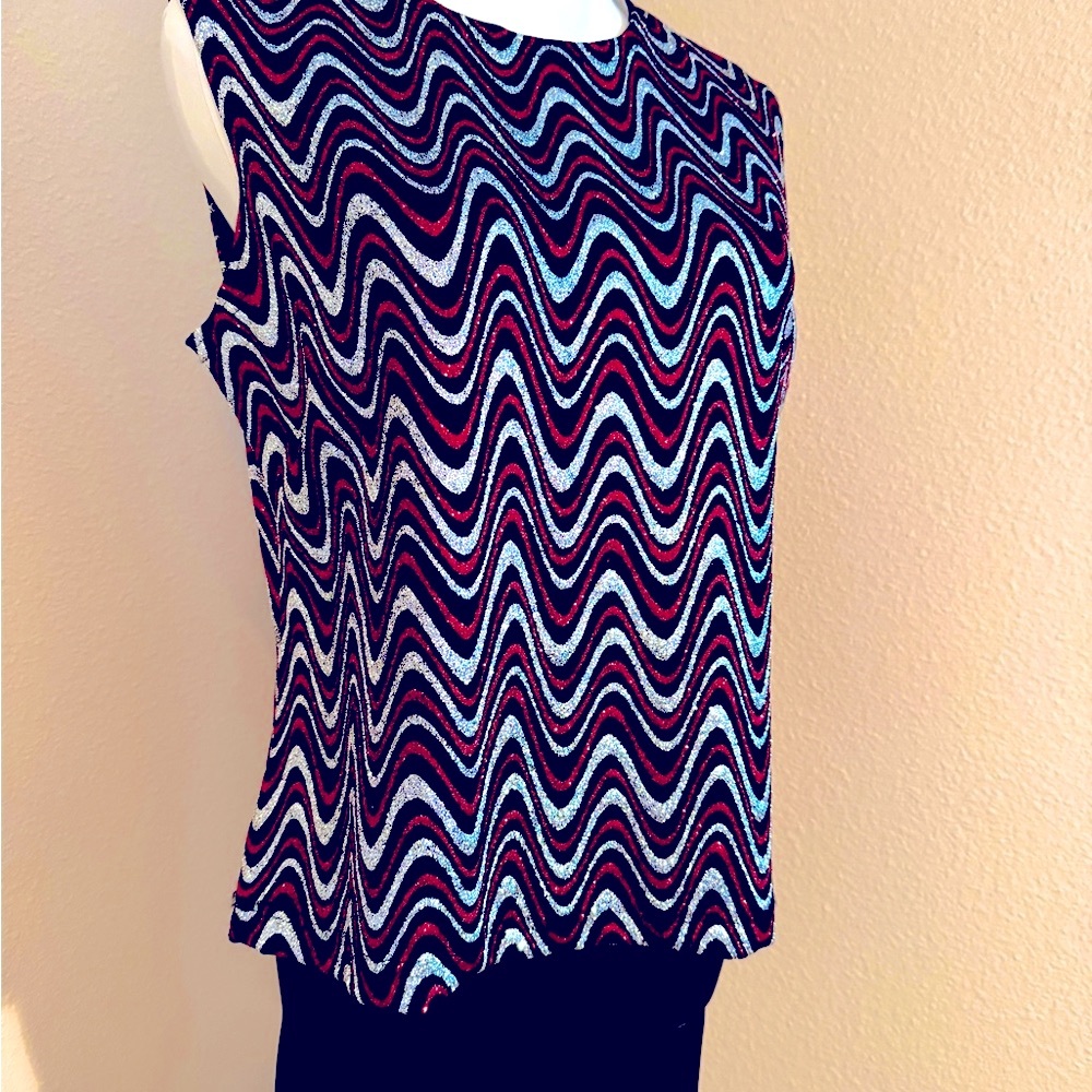 Sleeveless Blouse.  Sparkly, Classy, Elegant - Picture 6 of 8
